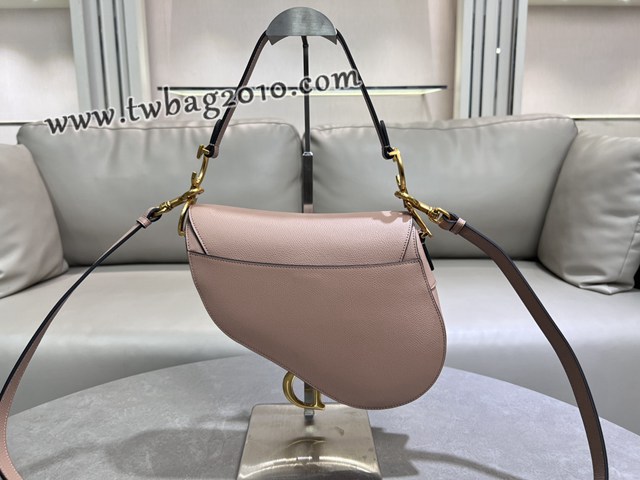 Dior专柜经典马鞍包迪奥高仿原单墙粉大号马鞍包腋下肩背包 djfk1641